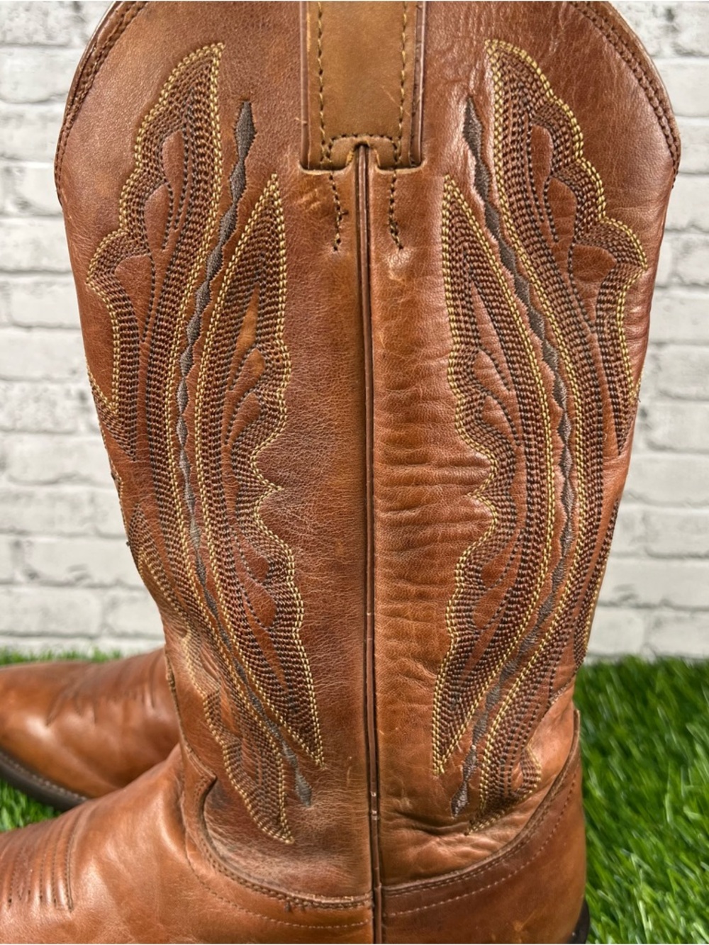 VTG MENS JUSTIN COWBOY BROWN BOOTS SIZE 9 D - Picture 4 of 10